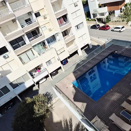 Bright With A Sea-view On The First Line Larnaka